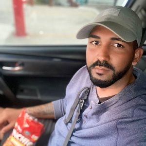 Meet your Posher, Adrian